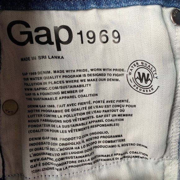 Women's GAP Jeans Size 25R (size 4) NWOT - Picture 7 of 9